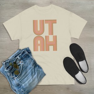 Modern art UTAH t-shirts